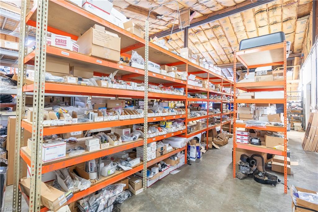 1316 Andy Griffith Parkway Property Photo 27