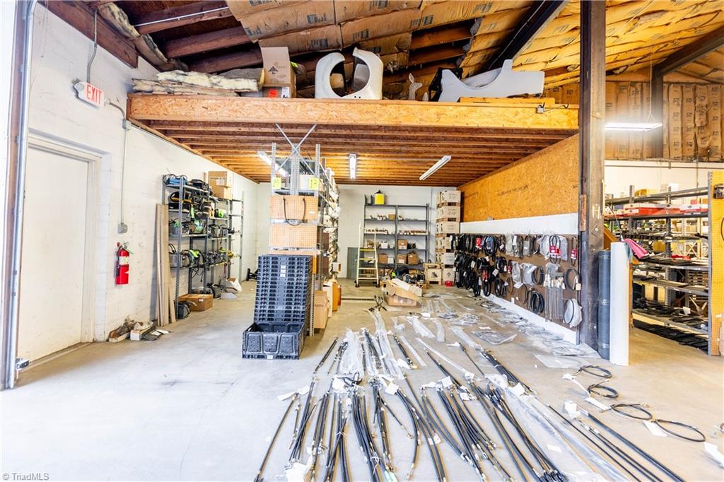 1316 Andy Griffith Parkway Property Photo 31