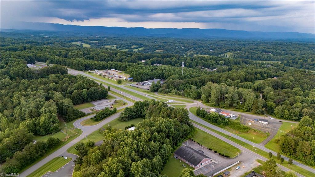 1316 Andy Griffith Parkway Property Photo 46