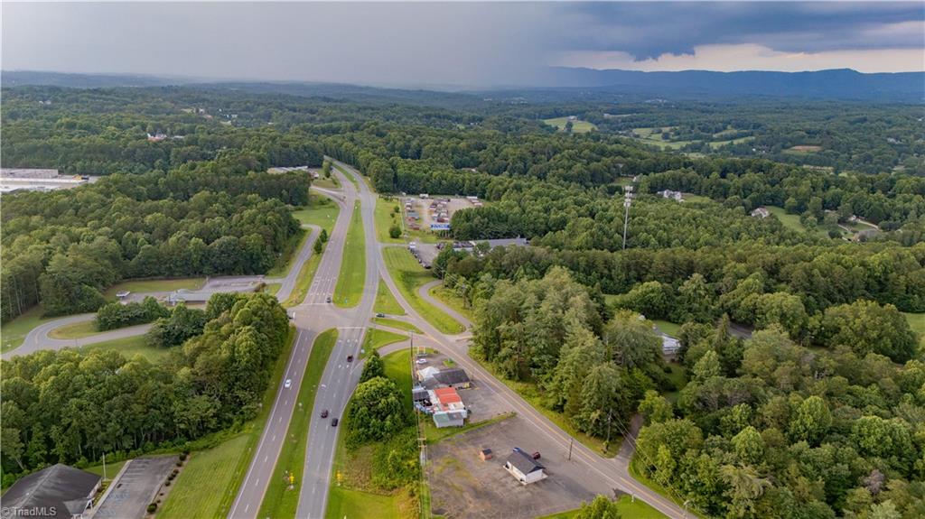 1316 Andy Griffith Parkway Property Photo 47