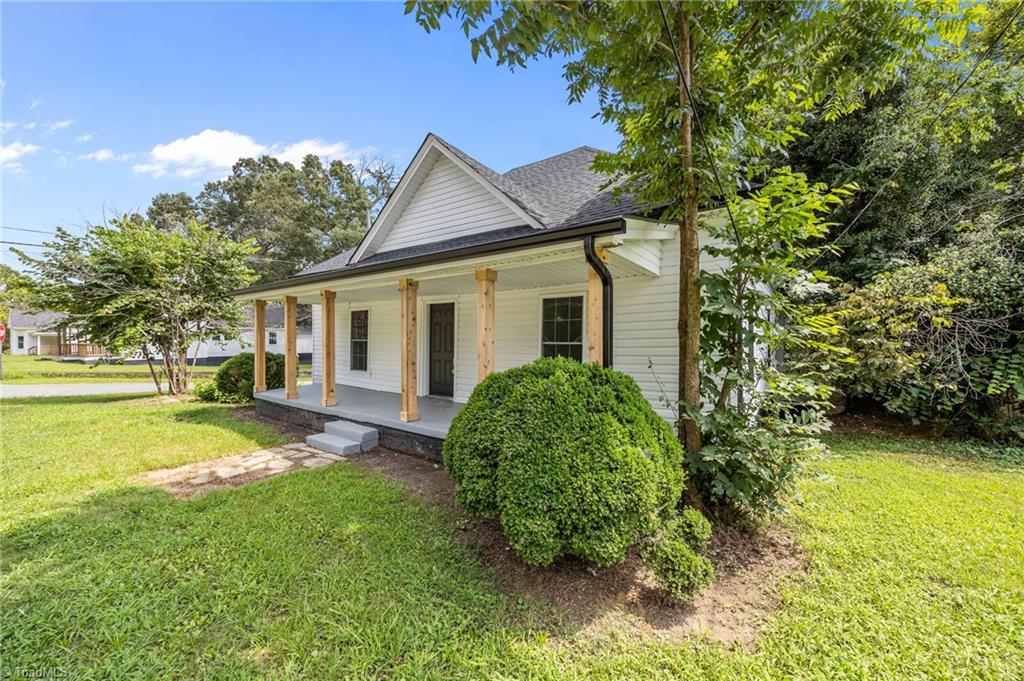 625 N Mebane Street Property Photo 2