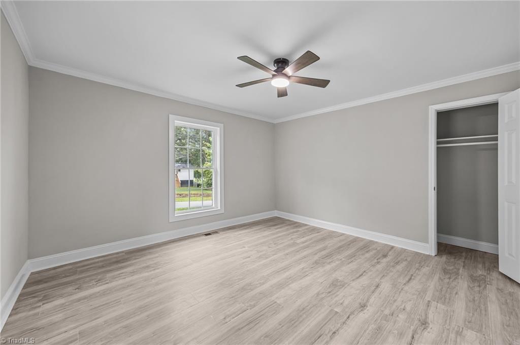 625 N Mebane Street Property Photo 8
