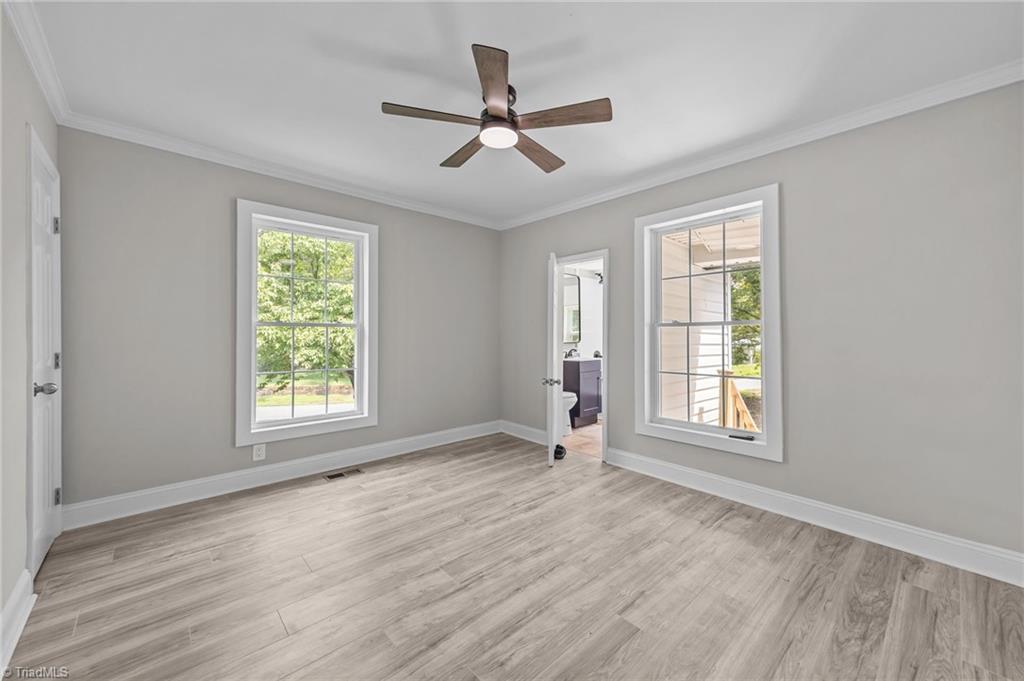 625 N Mebane Street Property Photo 12
