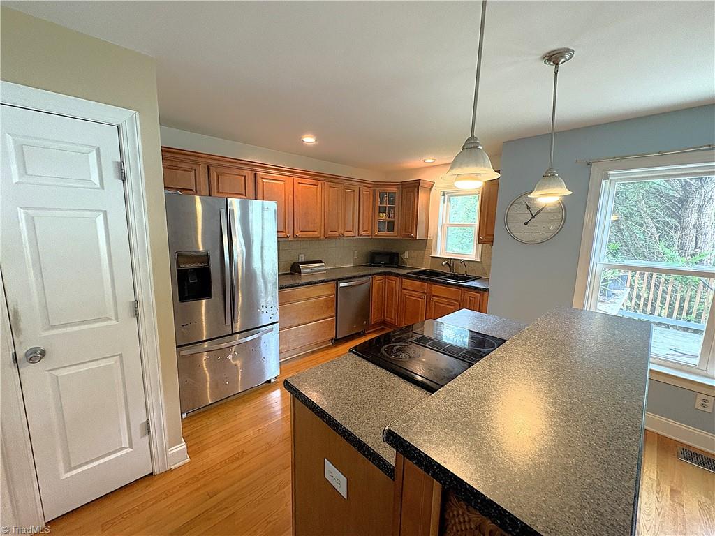 8463 Hunting Court Property Photo 15