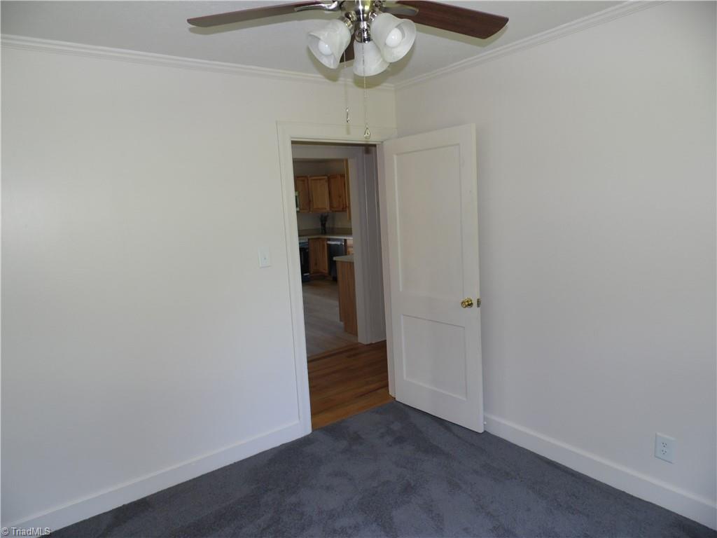 569 N Sparta Parkway Property Photo 18