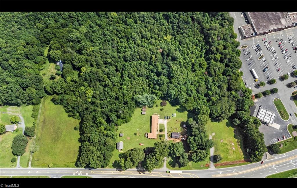 945 Totten Road Property Photo 1