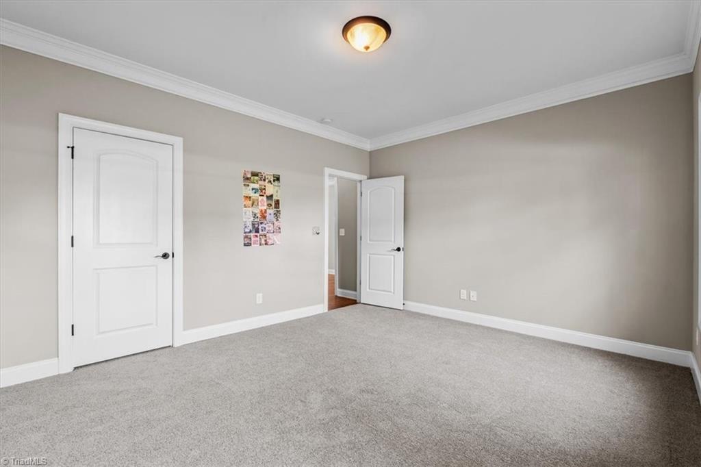 4006 Steeplegate Drive Property Photo 31
