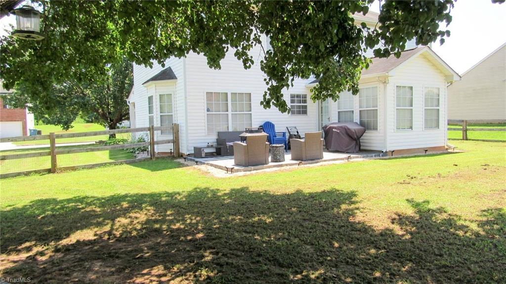 2400 Lannigan Drive Property Photo 32