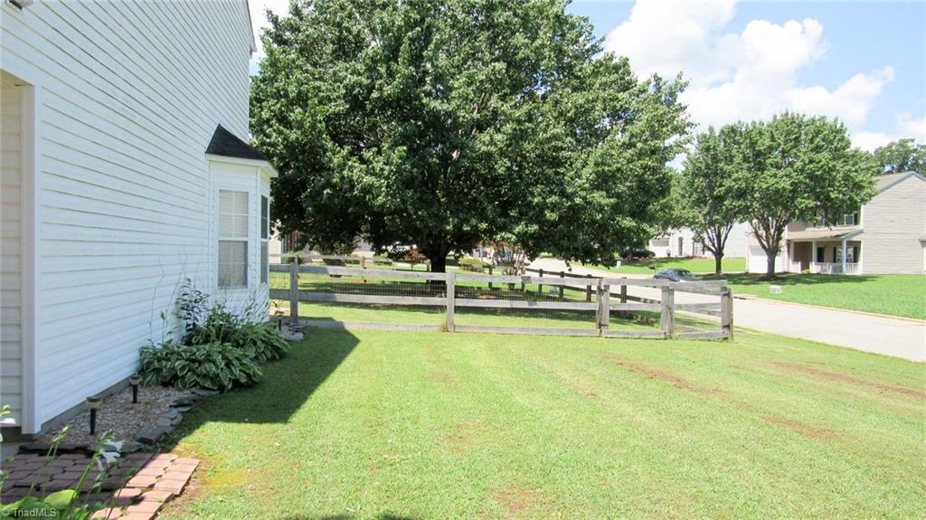 2400 Lannigan Drive Property Photo 33