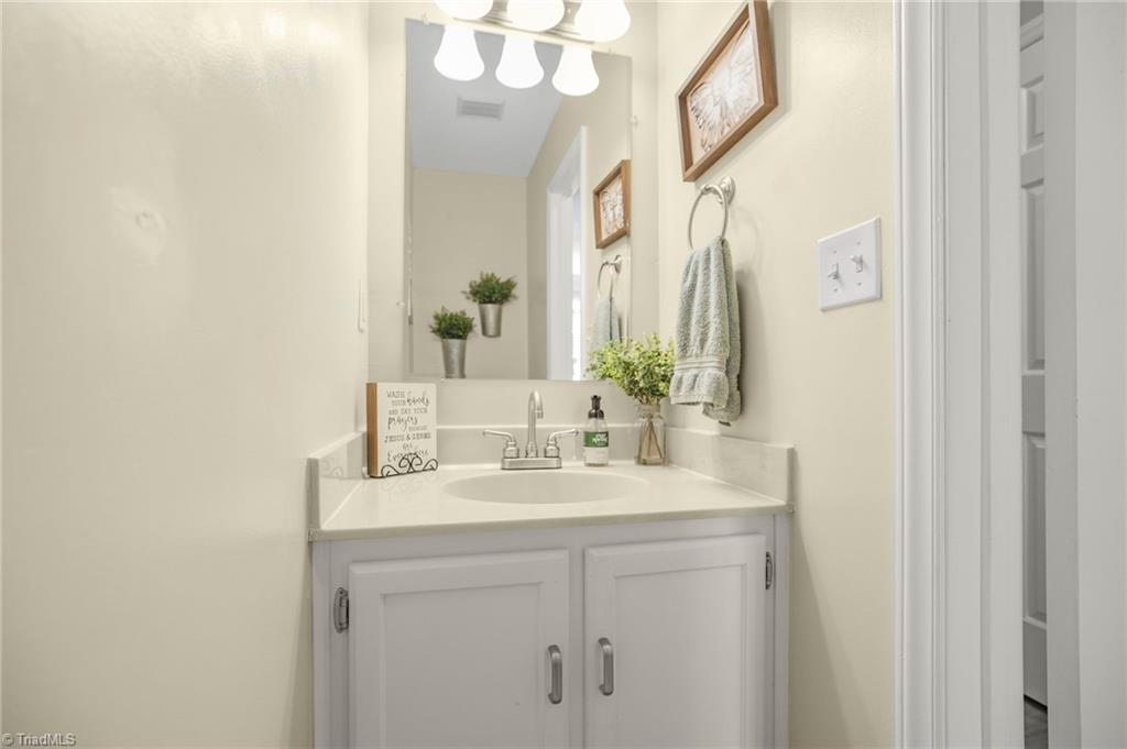 2640 Windy Crossing Property Photo 15