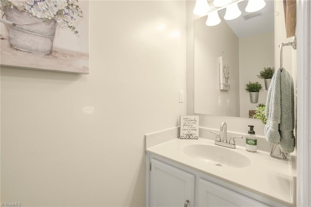 2640 Windy Crossing Property Photo 23