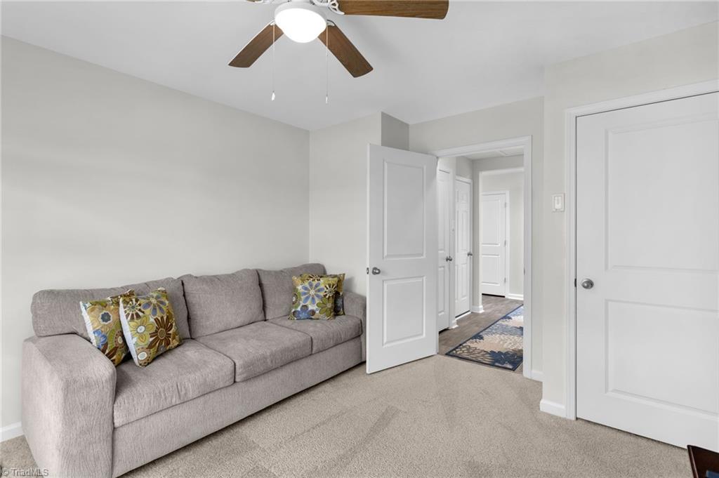 183 Alamos Avenue Property Photo 14