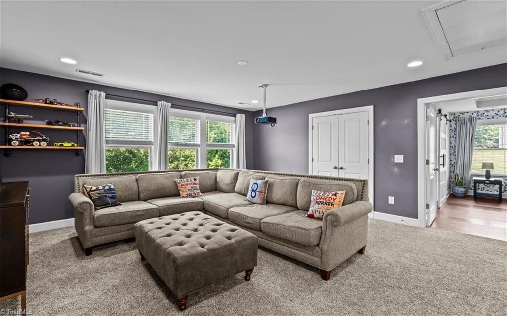 8810 Phillips Farm Road Property Photo 24