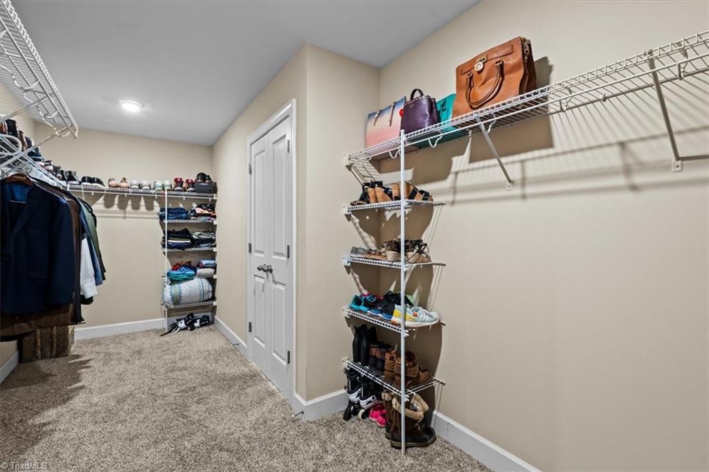 8810 Phillips Farm Road Property Photo 34