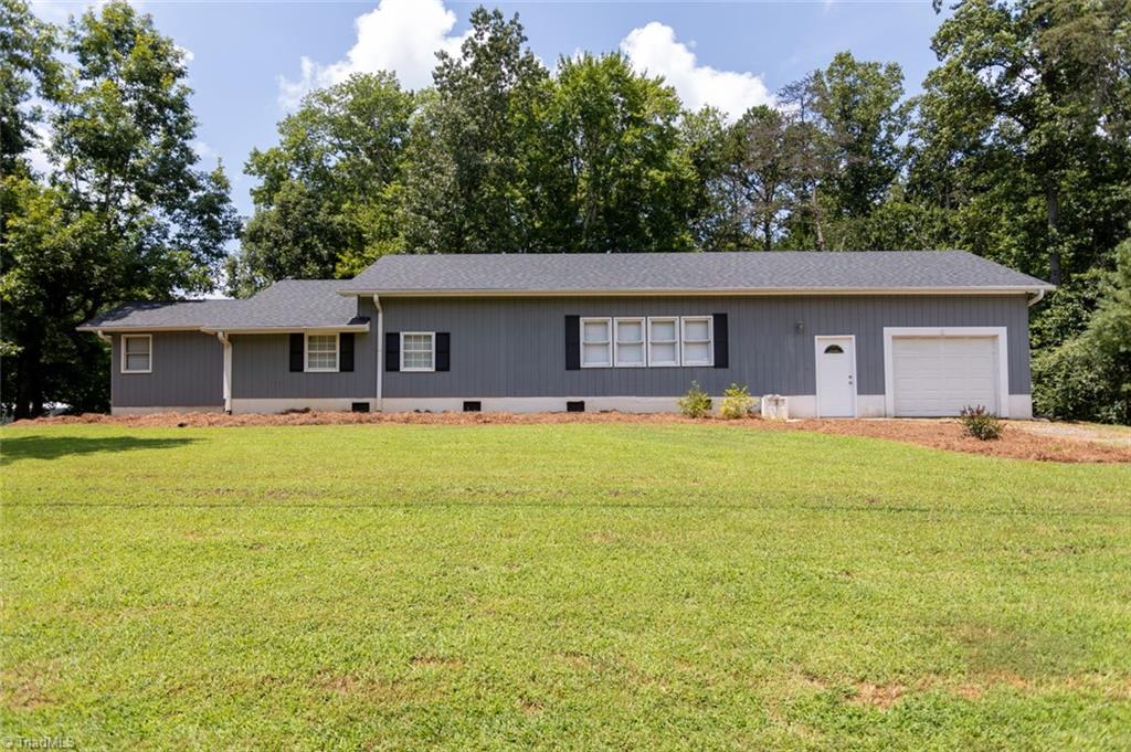 1026 Rierson Road Property Photo 1