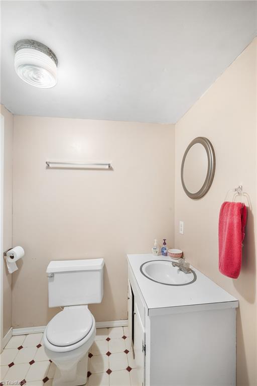 701 Locust Place Property Photo 22