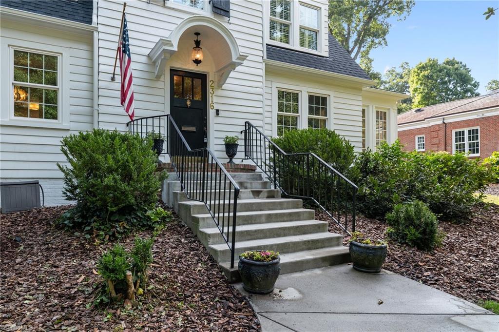 2316 Lafayette Avenue Property Photo 4