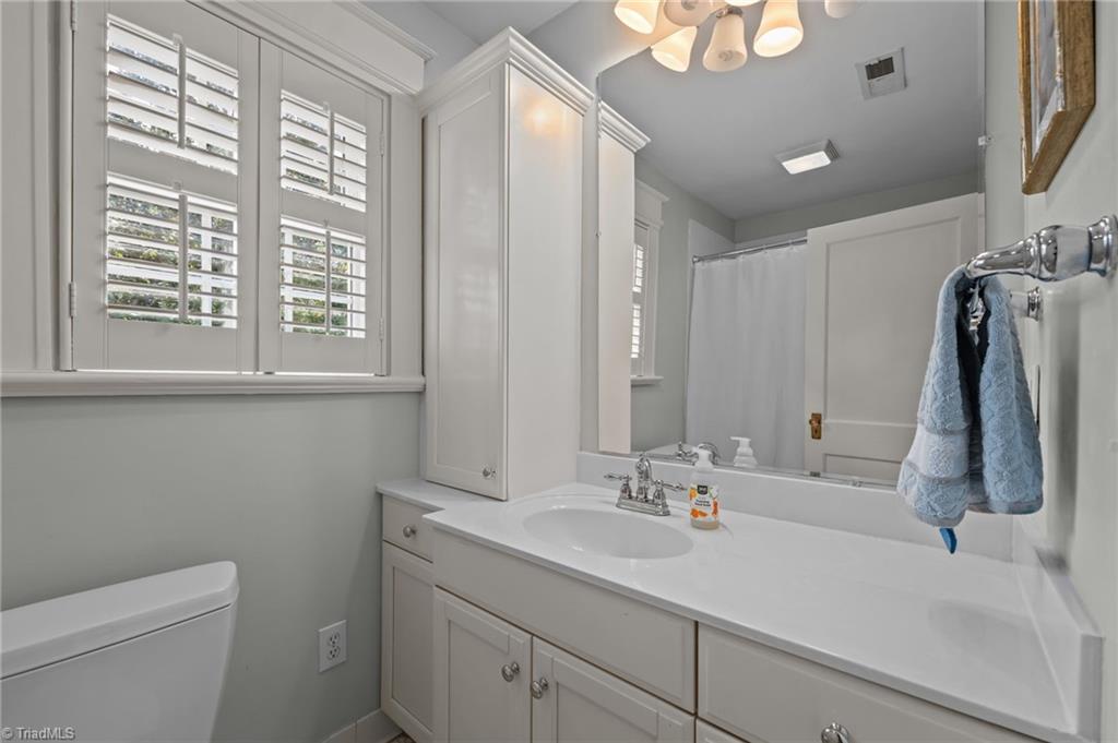 2316 Lafayette Avenue Property Photo 32