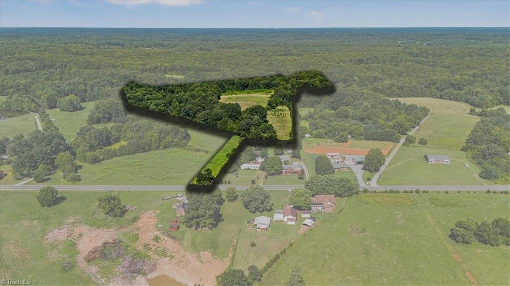1740 Nc Highway 61 S Property Photo 1