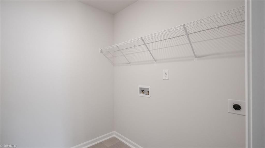 381 Falcon Lane Property Photo 28