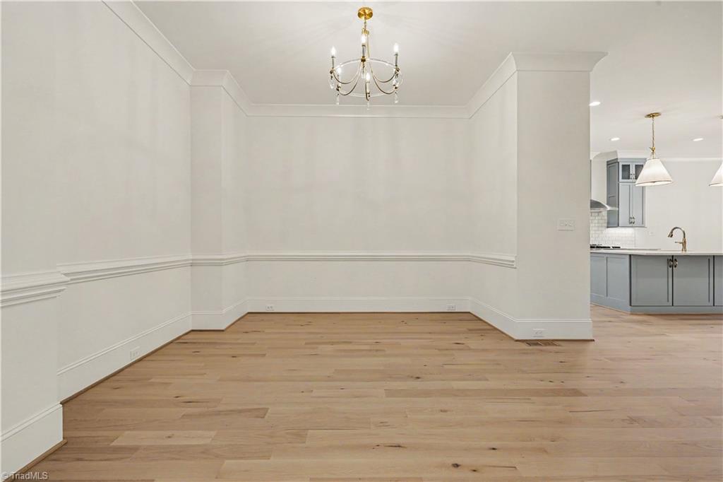 14 Creswell Manor Drive Property Photo 18