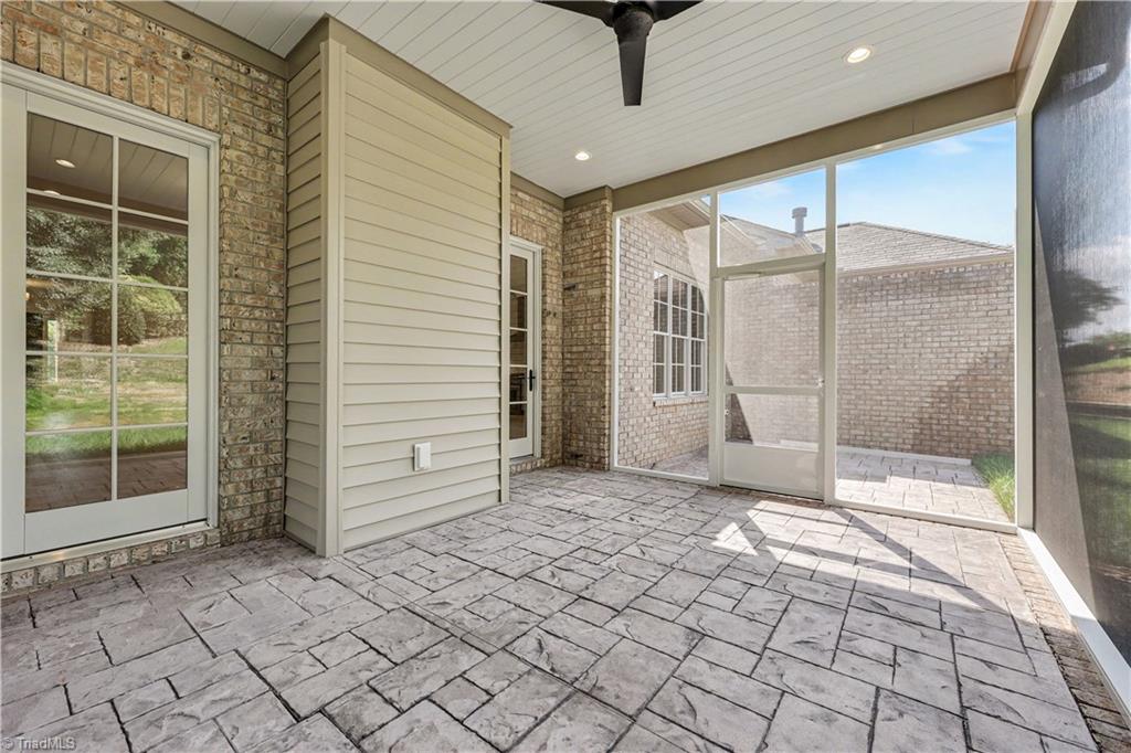 14 Creswell Manor Drive Property Photo 20