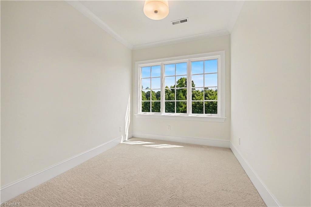 14 Creswell Manor Drive Property Photo 23