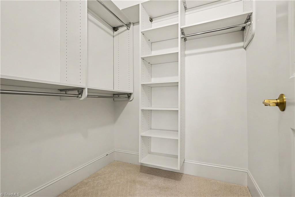 14 Creswell Manor Drive Property Photo 32