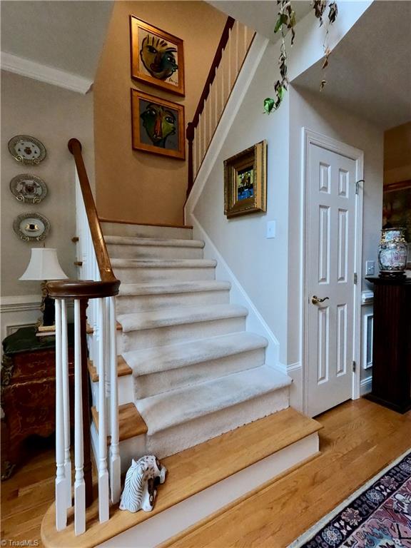 435 Burkes Crossing Drive Property Photo 4