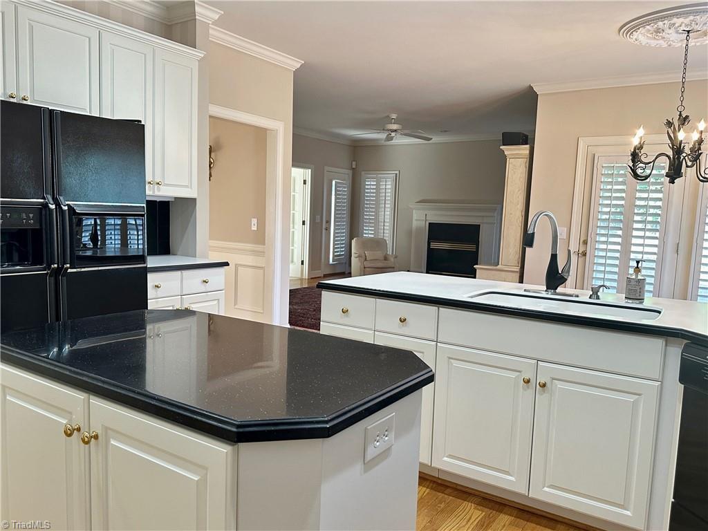 435 Burkes Crossing Drive Property Photo 14