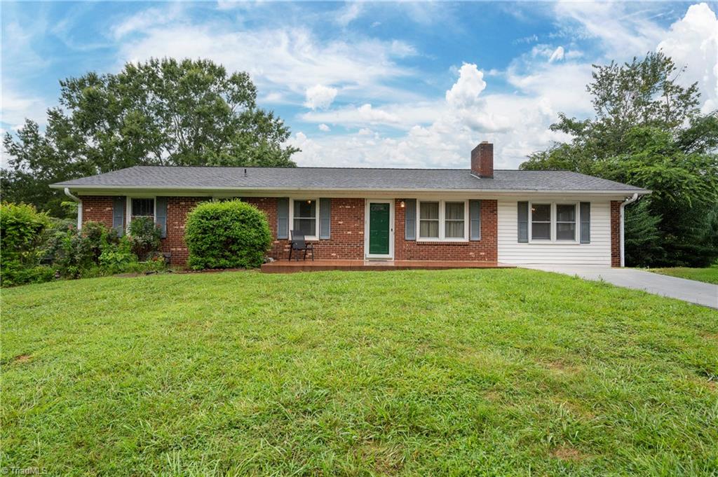 1095 Bethany Church Road Property Photo 1
