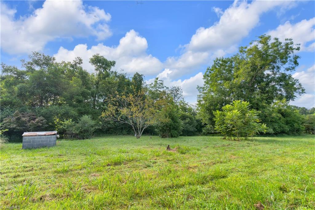 Tract A Property Photo 15
