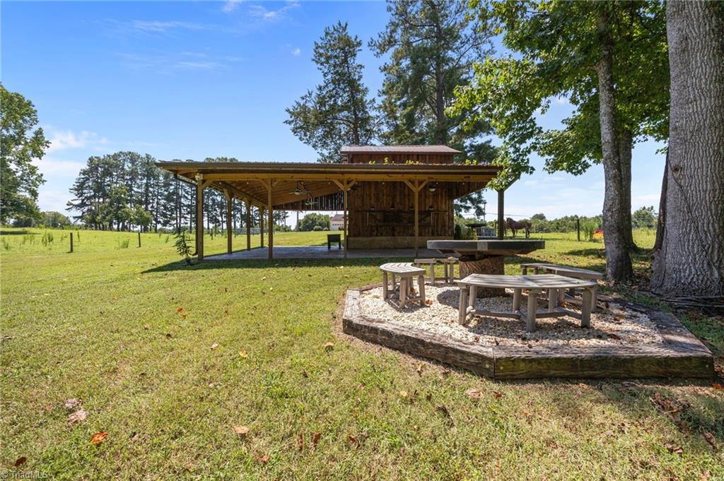 9256 Us Highway 311 Property Photo 41