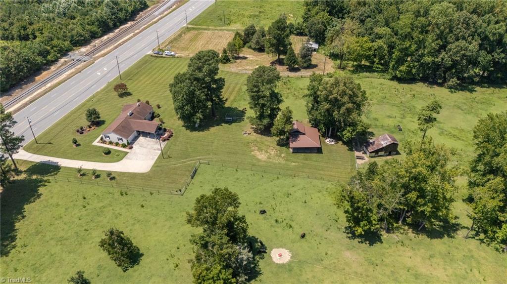 9256 Us Highway 311 Property Photo 49