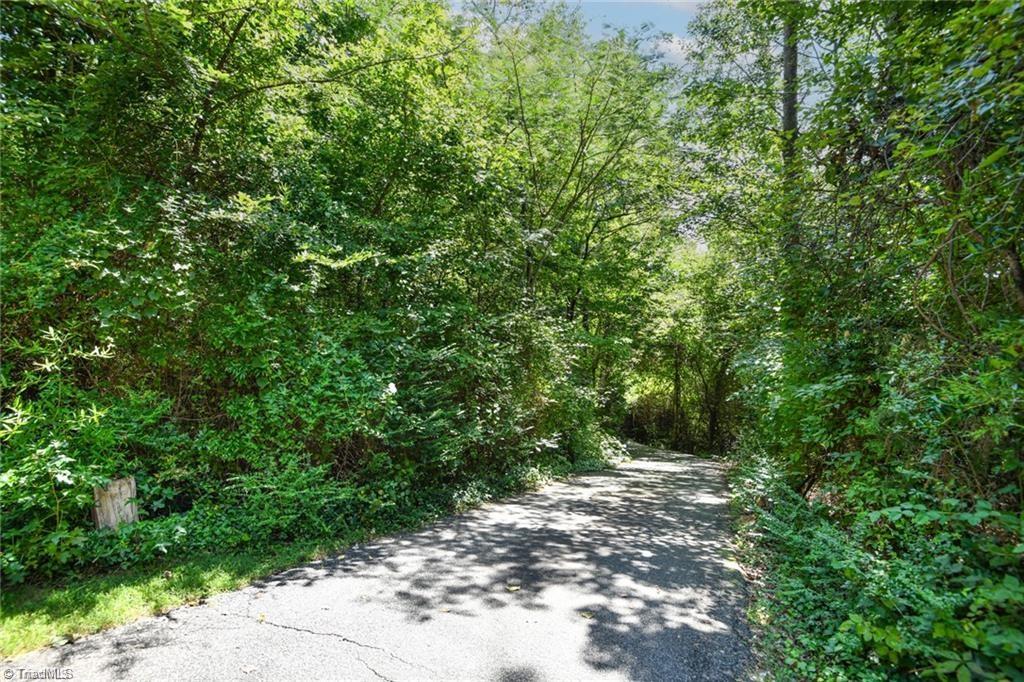 1927 Fleming Road Property Photo 4