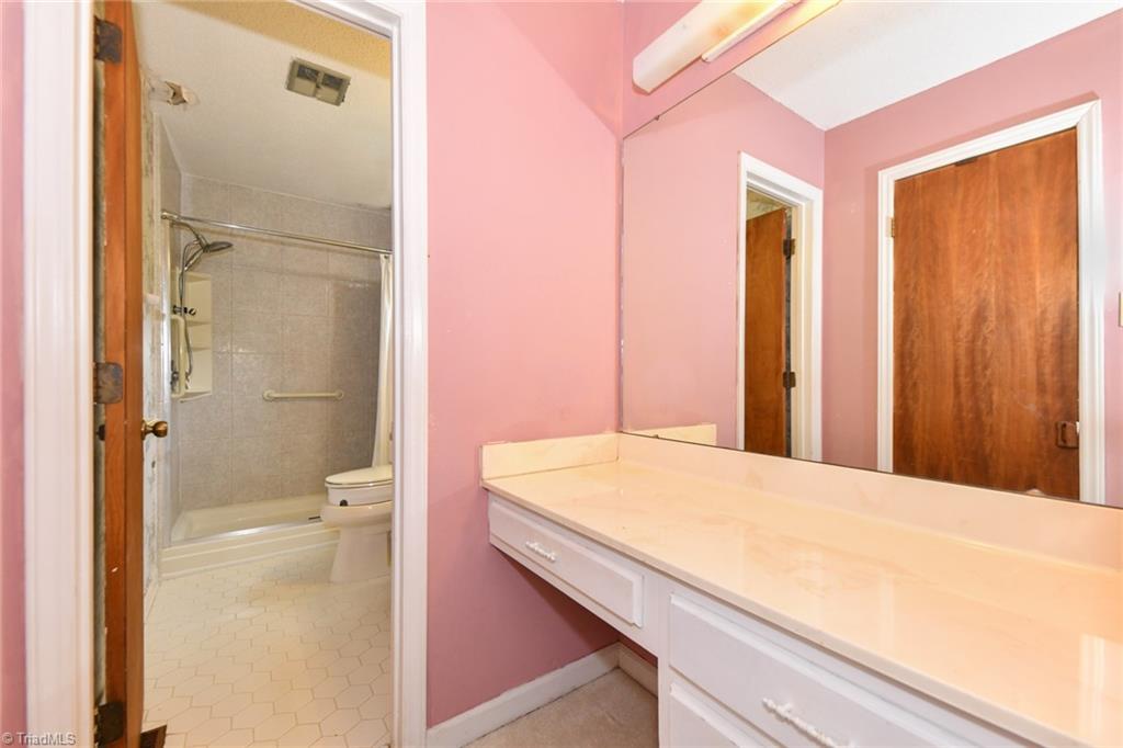 1927 Fleming Road Property Photo 19