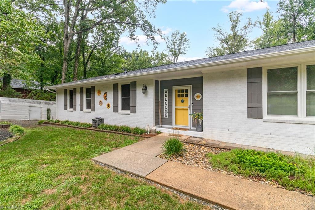 2909 Charolais Drive Property Photo 1