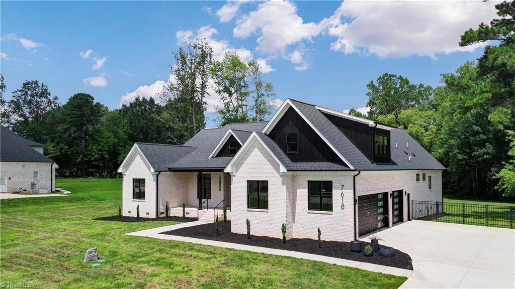 7618 Pemberley Drive Property Photo 3