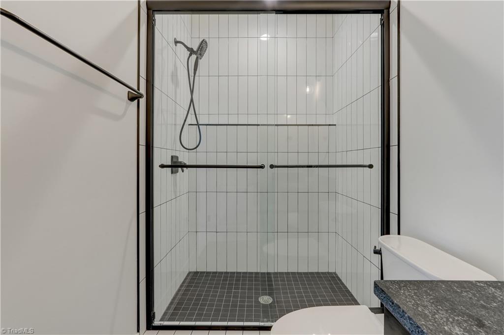 7618 Pemberley Drive Property Photo 32