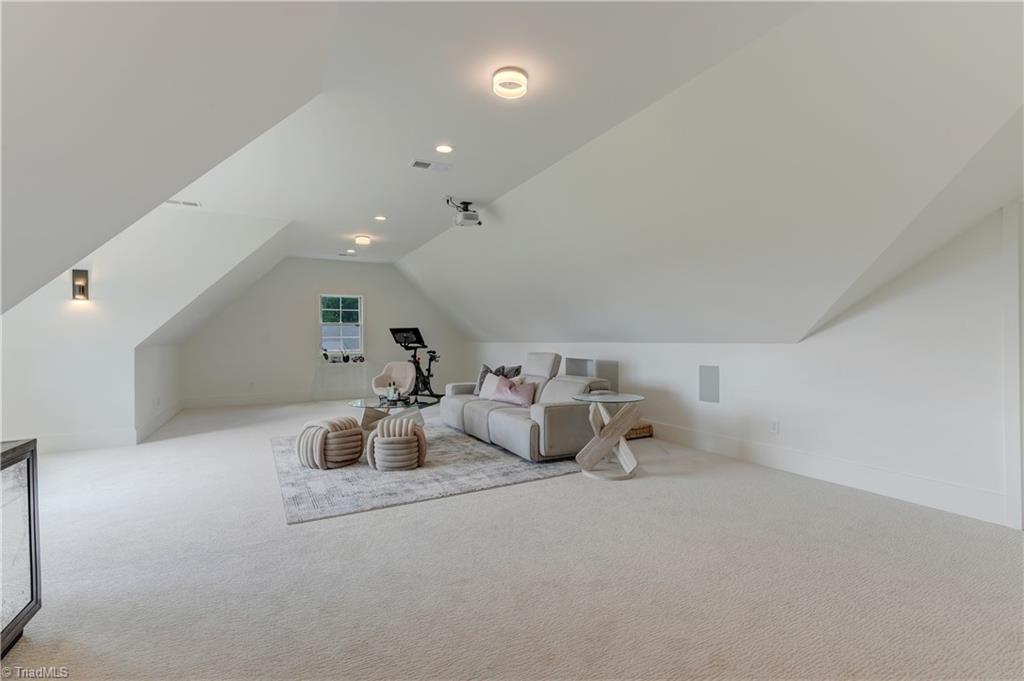 7618 Pemberley Drive Property Photo 40
