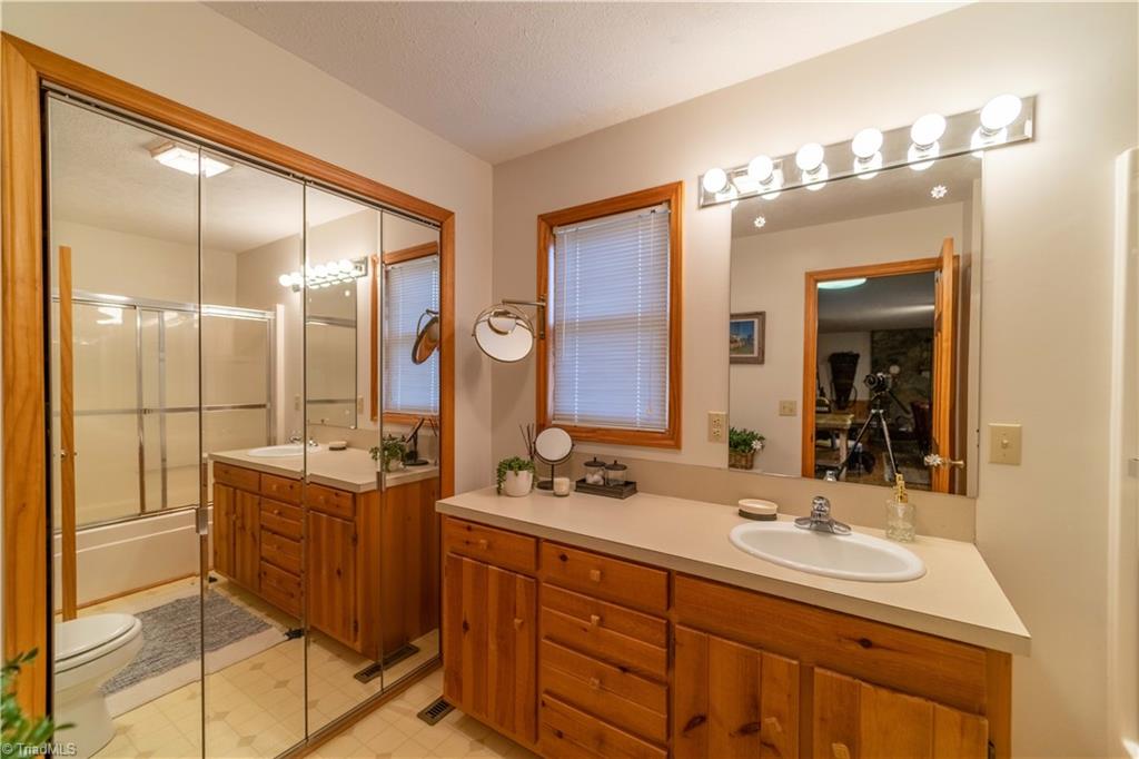 2161 River Bend Road Property Photo 21