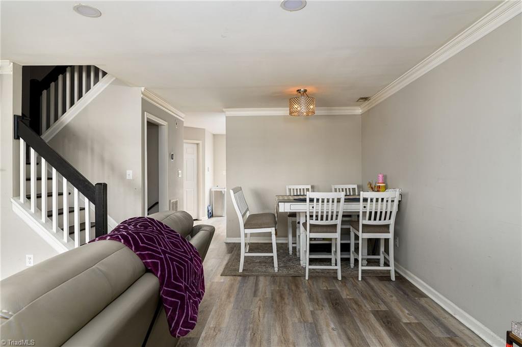 3781 Winborne Lane Property Photo 5