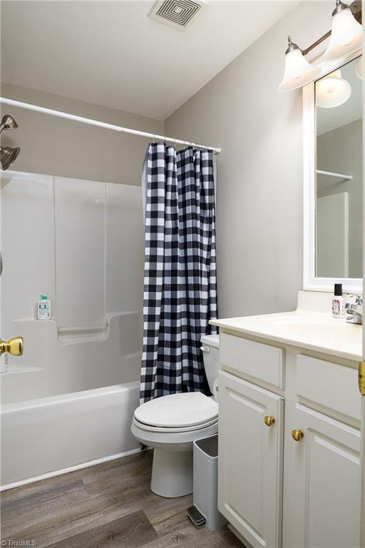 3781 Winborne Lane Property Photo 14