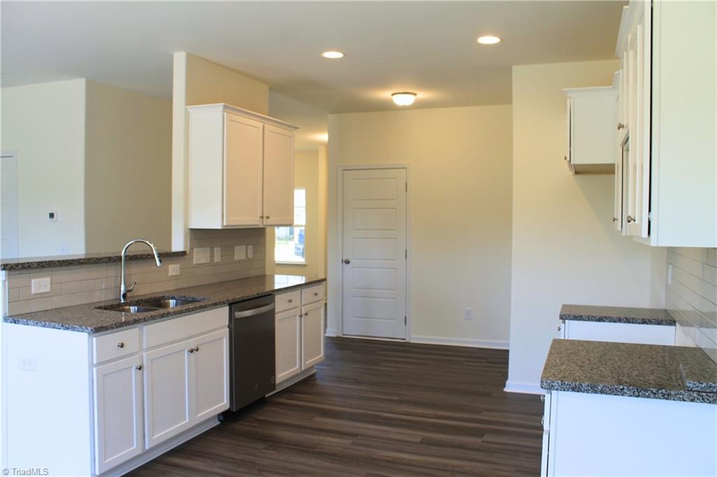 3515 Wilcox Court Property Photo 6