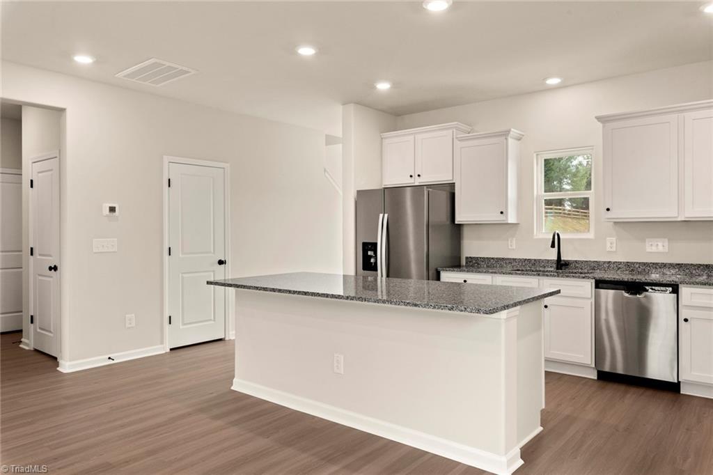 112 Tail Star Court Property Photo 7