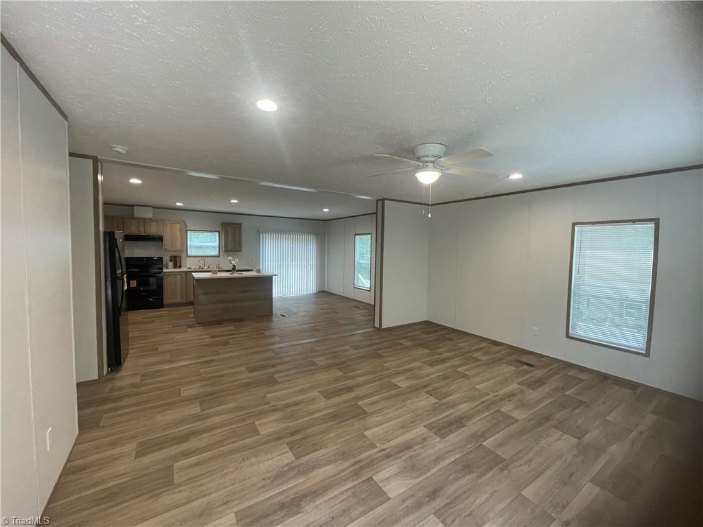484 Avenue K Property Photo 3
