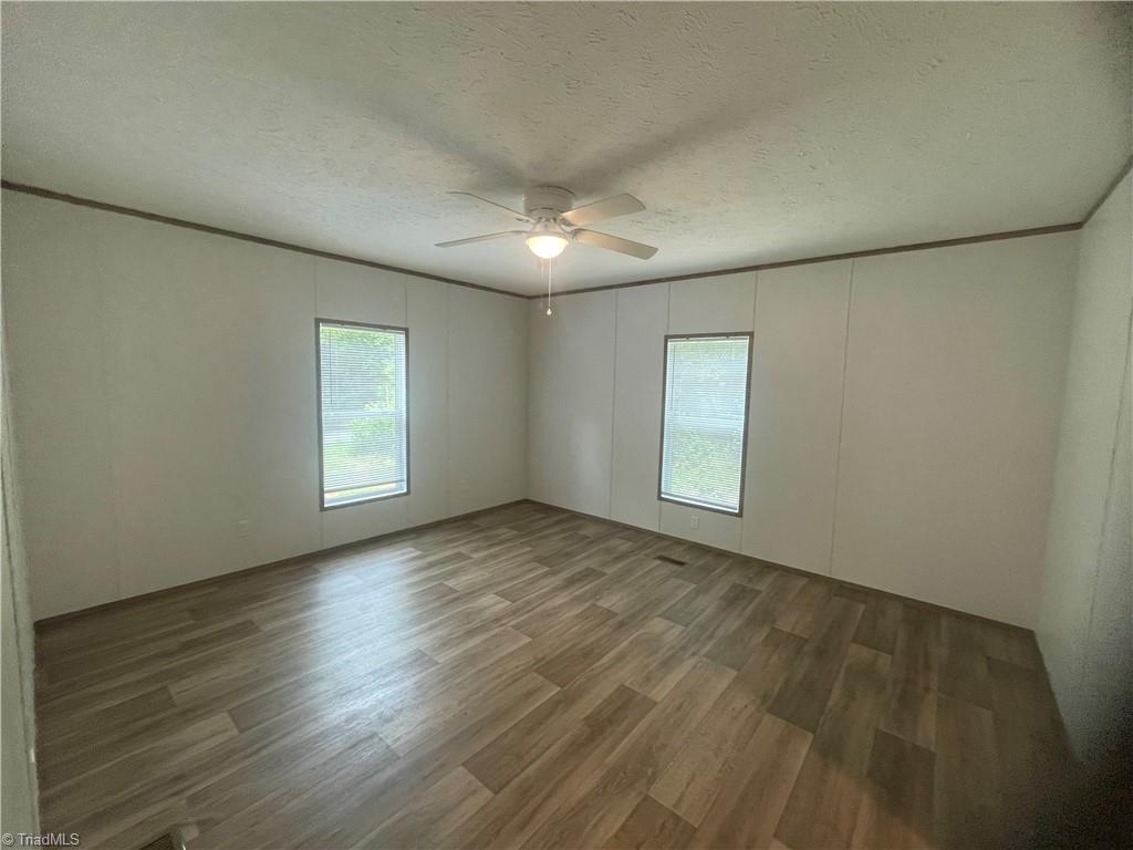 484 Avenue K Property Photo 8