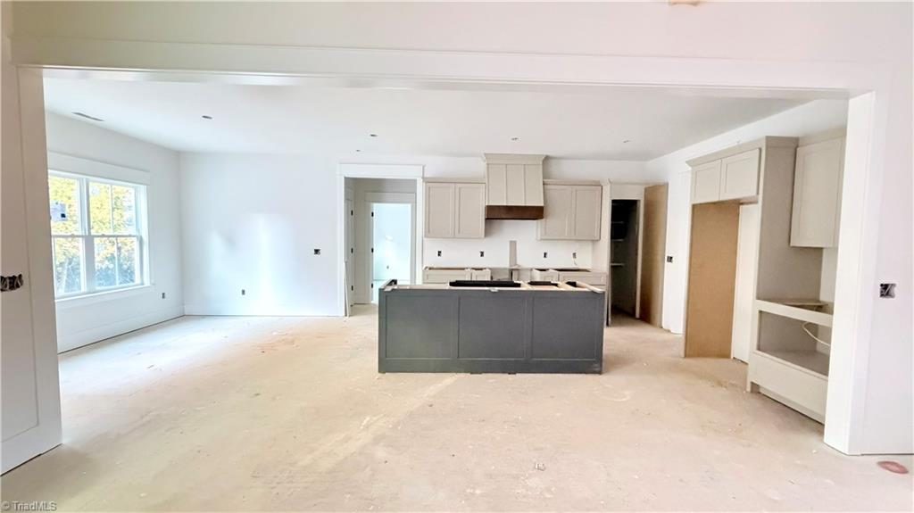 107 Alley Farm Road Property Photo 6