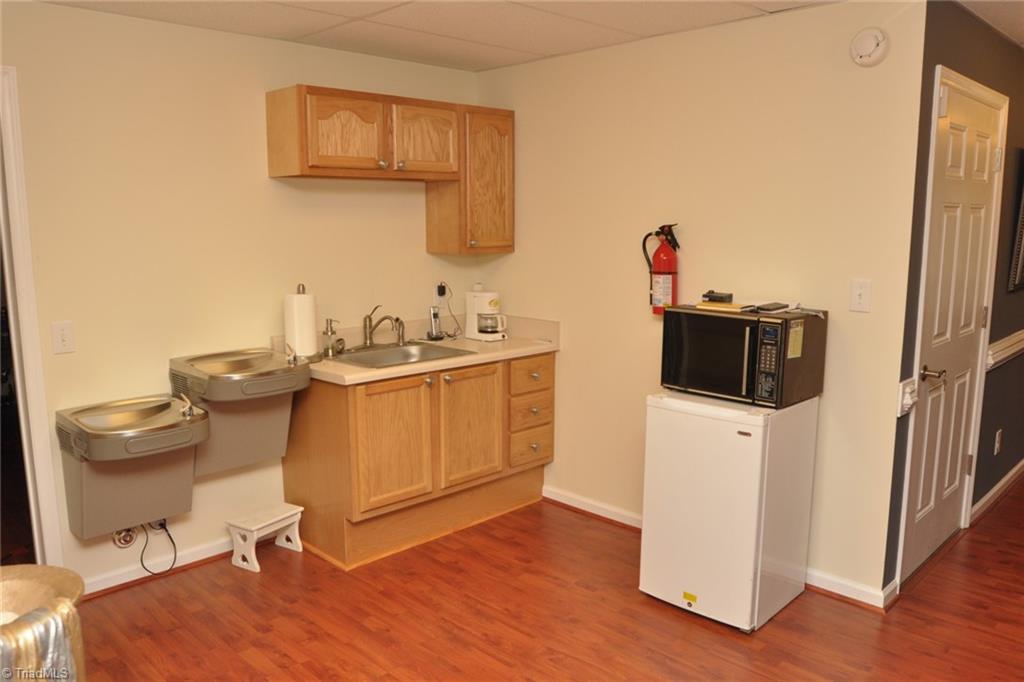 211 A And B National Highway Property Photo 6