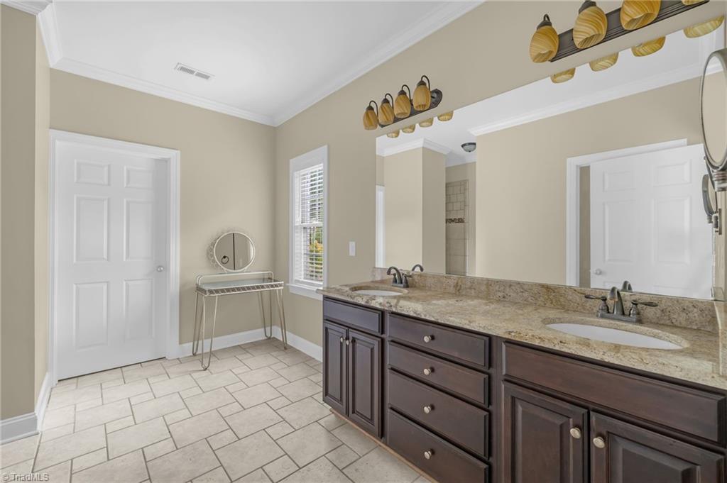 9127 County Line Road Property Photo 19